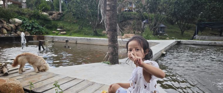 Ảnh chụp tại Làng Chữa Lành