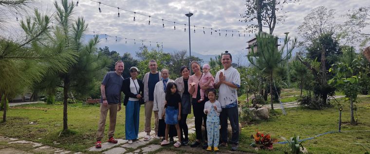 Ảnh chụp tại Làng Chữa Lành